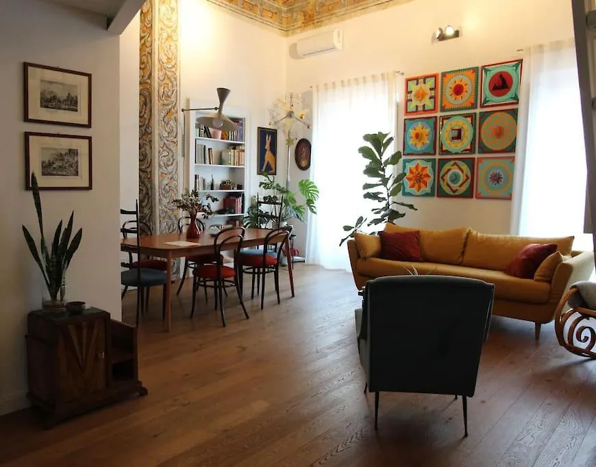 Loft Tra Le Stelle E I Pesci. Palermo Apartment