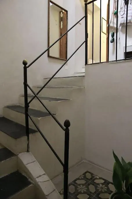 Loft Tra Le Stelle E I Pesci. Palermo Daire