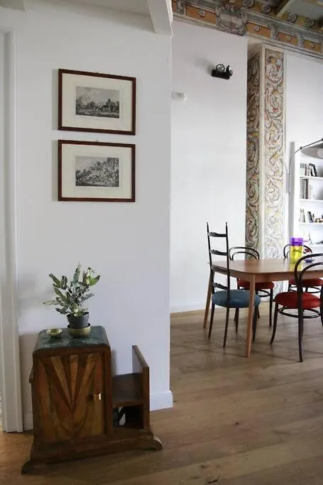 Loft Tra Le Stelle E I Pesci. Palermo Daire